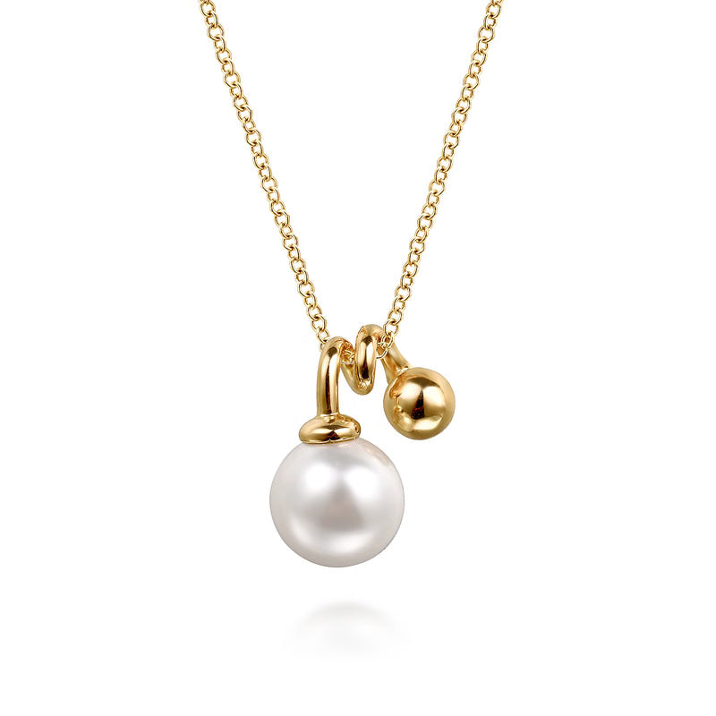 Bujukan Bead and Pearl Pendant Necklace