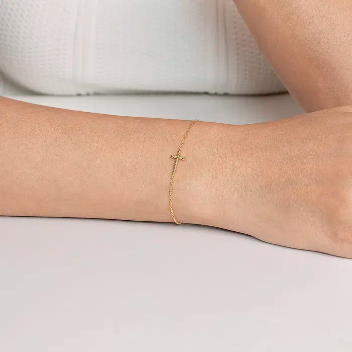 Bujukan Cross Bracelet