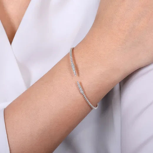 Bujukan Diamond Spike Split Bangle