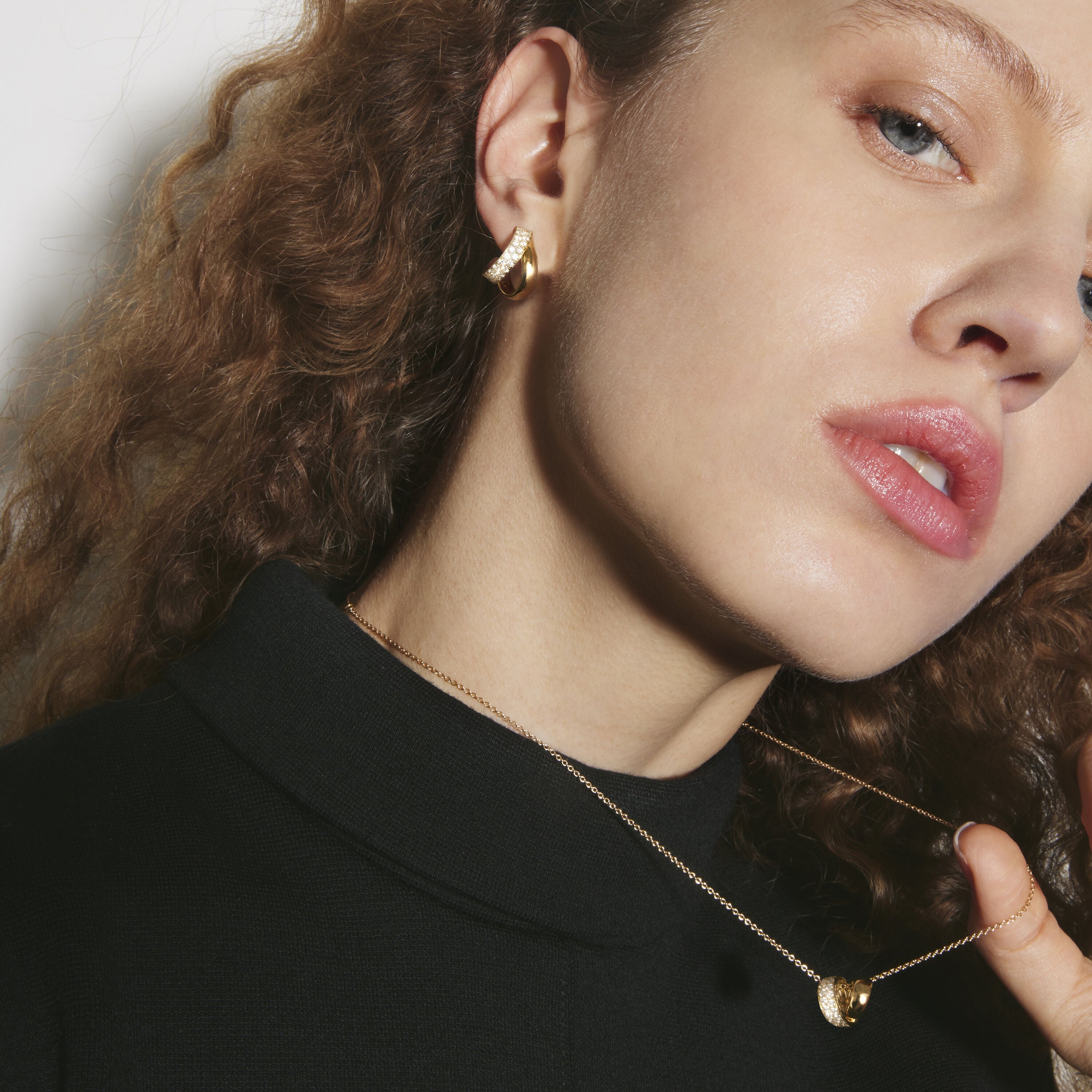 Inside Out Rondel Diamond Pendant Necklace