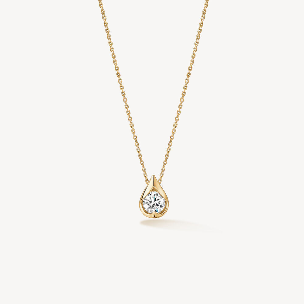 LU Dewdrop Diamond Necklace