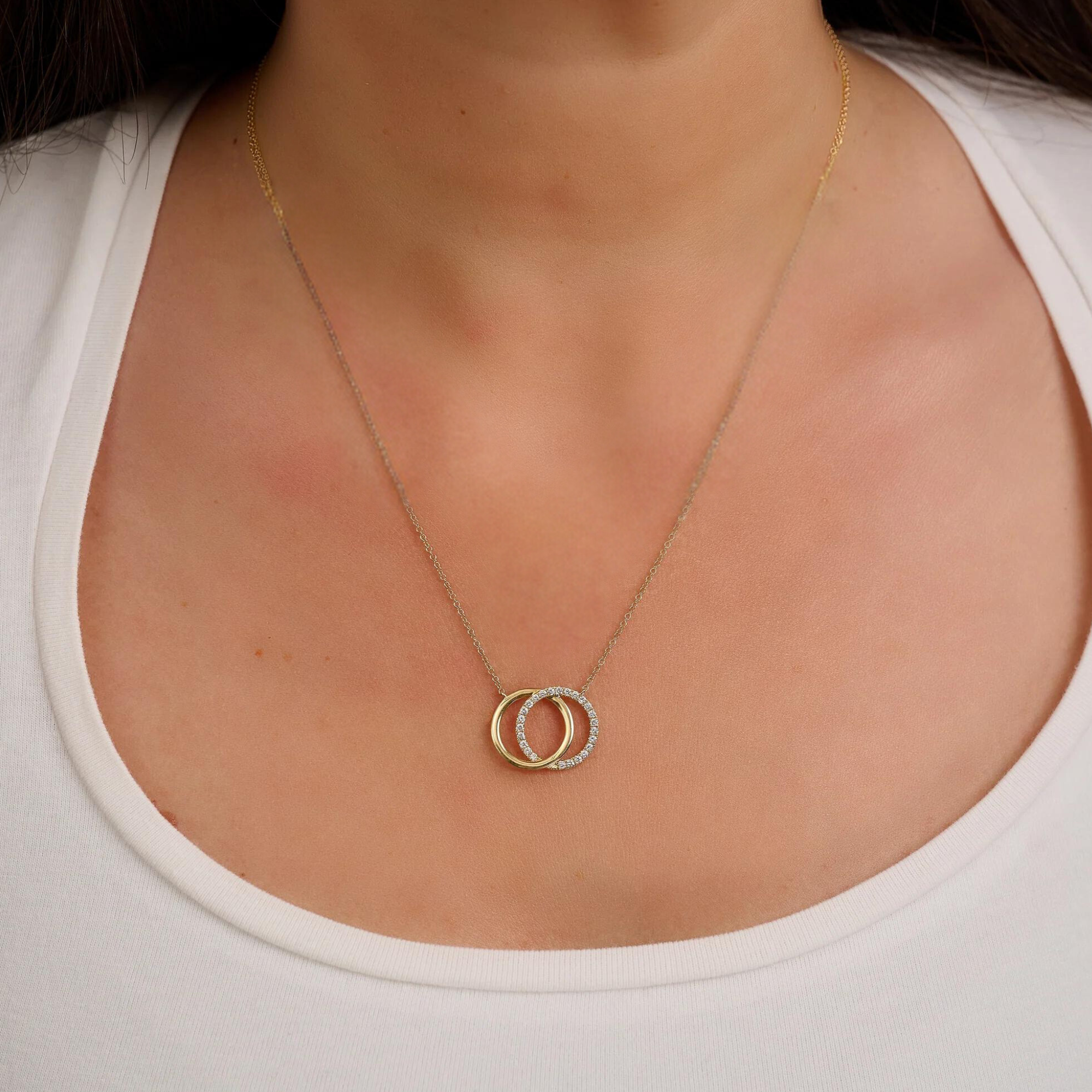 Double Circle Diamond Necklace