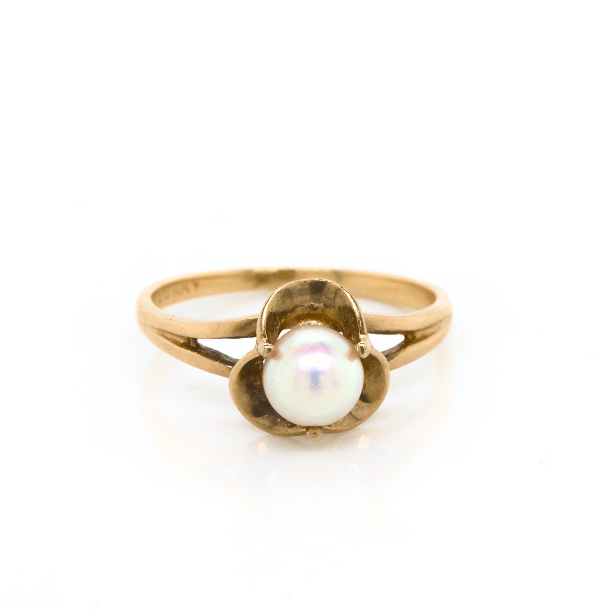 Pearl Fashion Ring