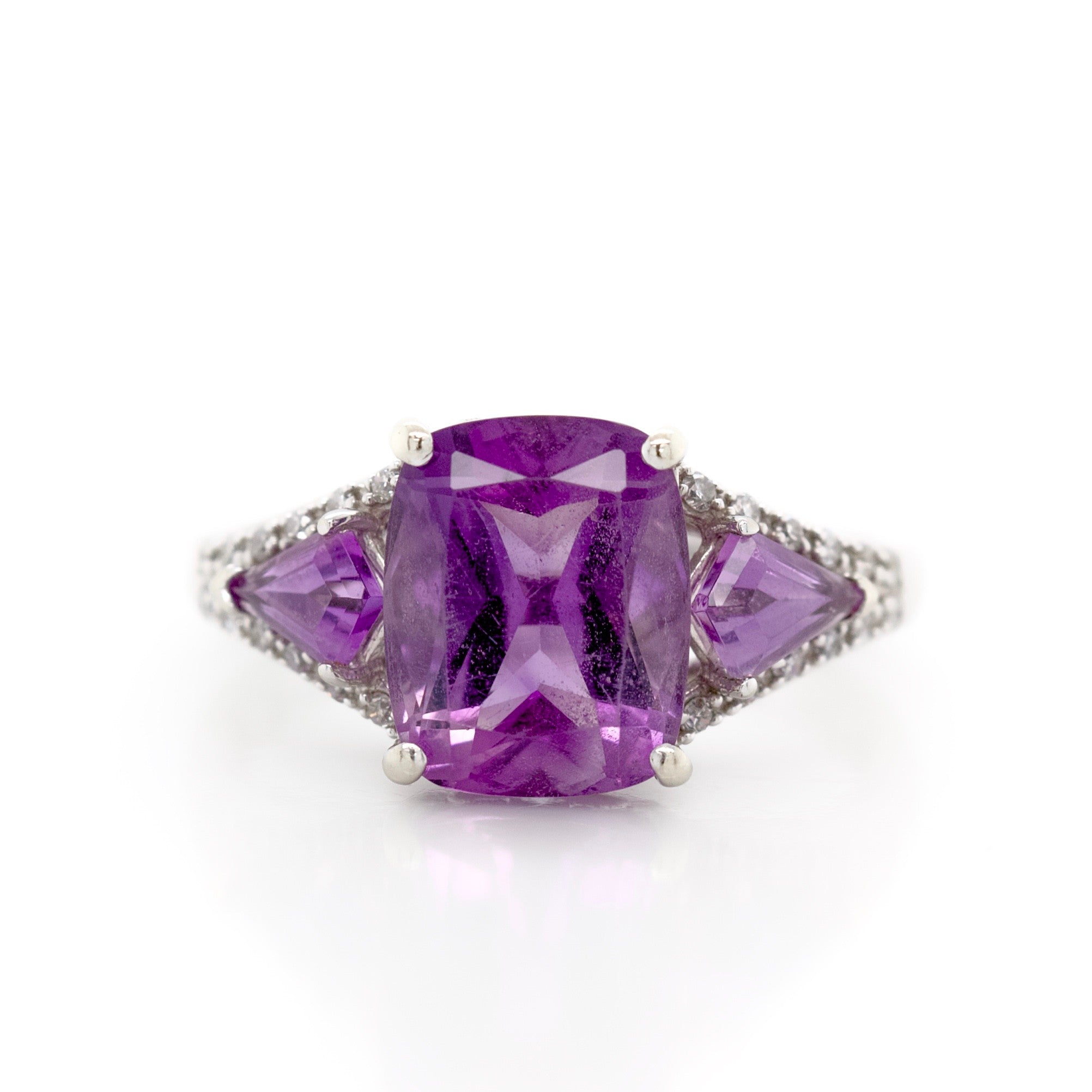 Diamond & Amethyst Fashion Ring
