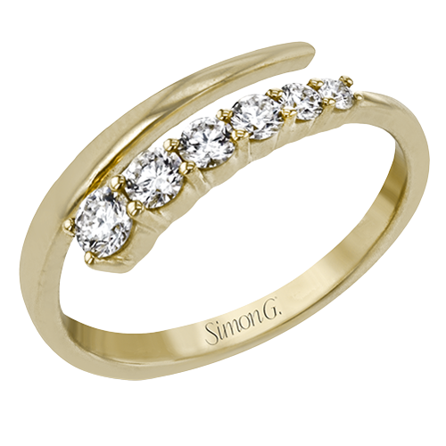 Split Diamond Fashion Ring