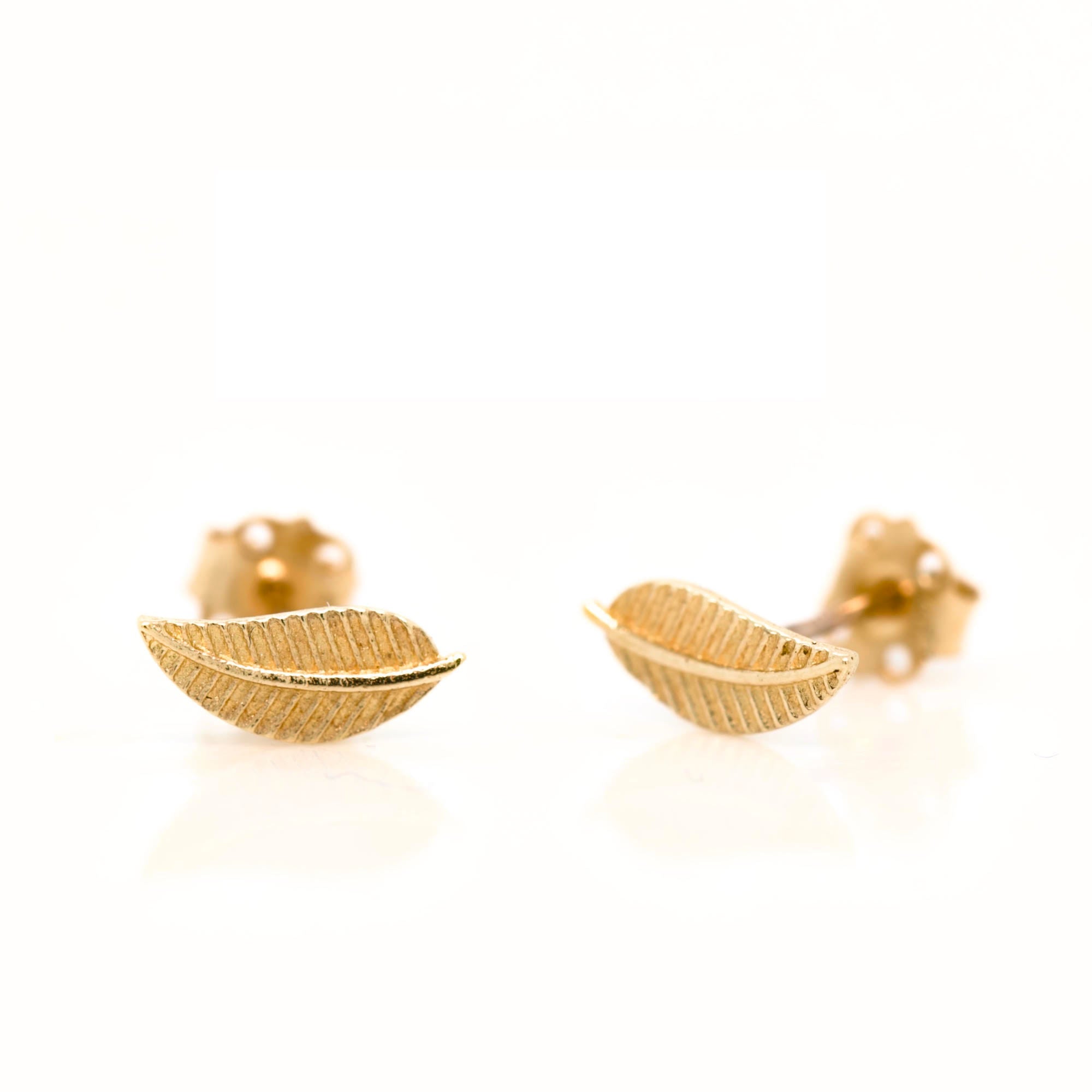 Leaf Studs