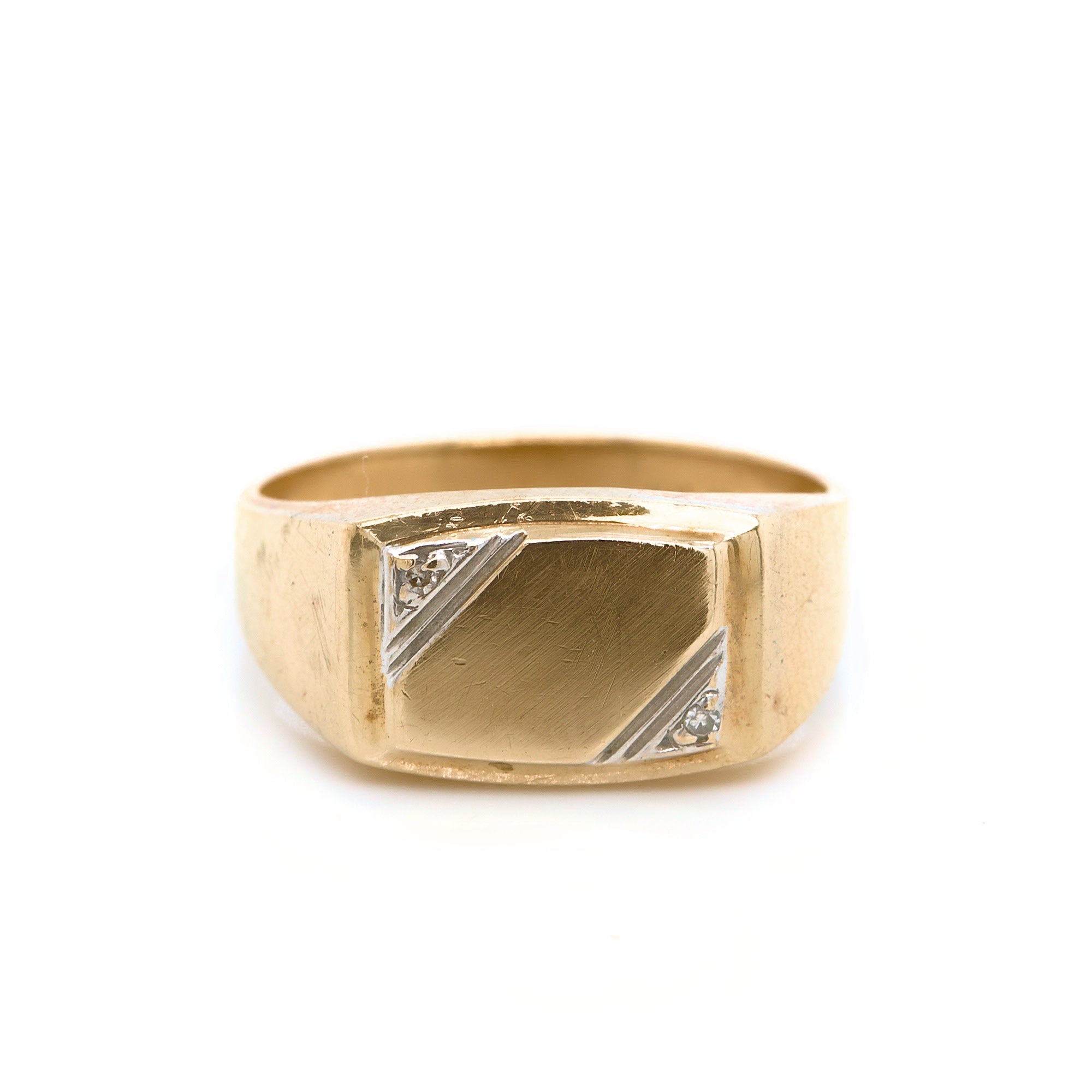 Signet Ring