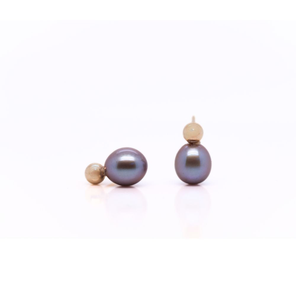 Grey Pearl Earrings