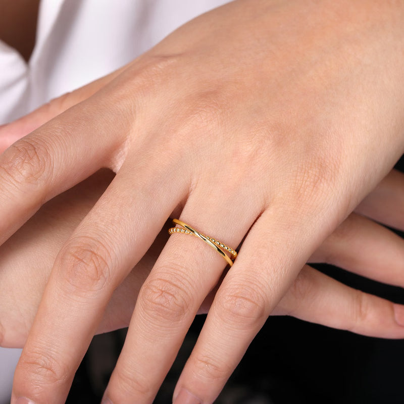 Bujukan Criss Cross Ring