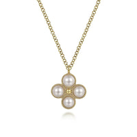 14K Yellow Gold Pearl Flower Pendant Necklace