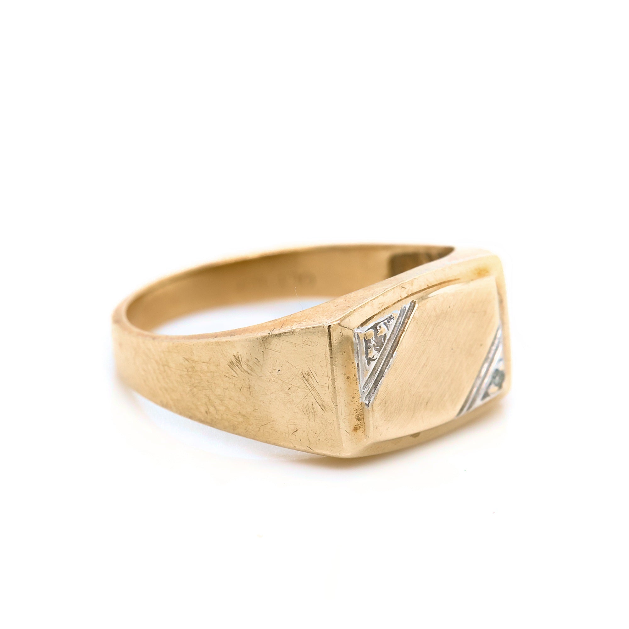 Signet Ring