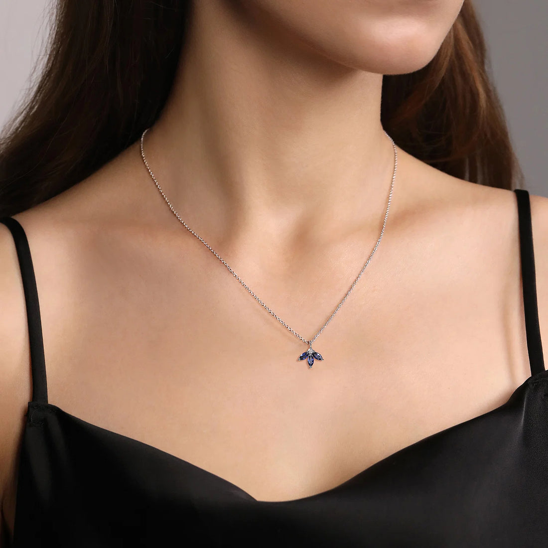 14K White Gold Diamond and Sapphire Pendant Necklace