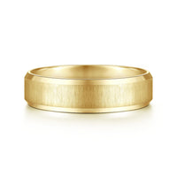 14K Gold Bevelled Edge Finish Wedding Band