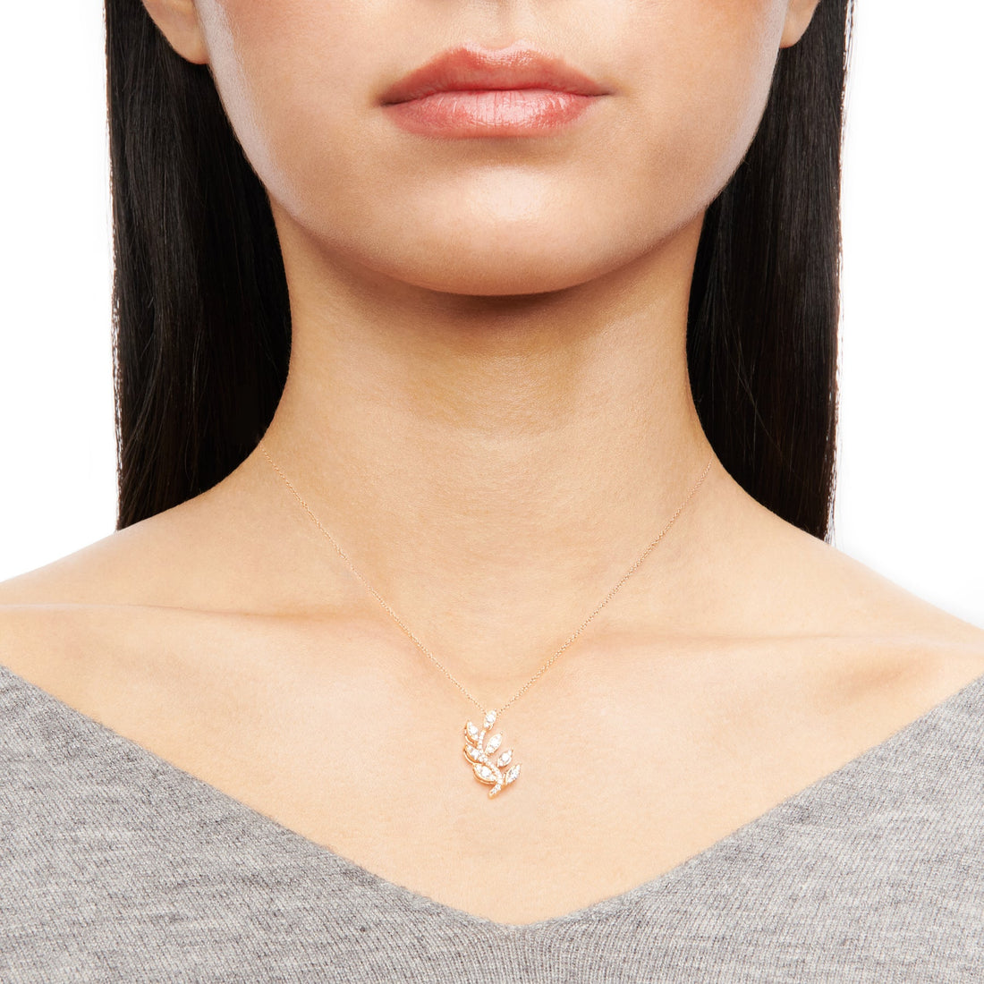 18k Gold Diamond Leaf Necklace