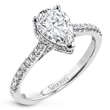 18k White Gold Pear Halo Engagement Ring