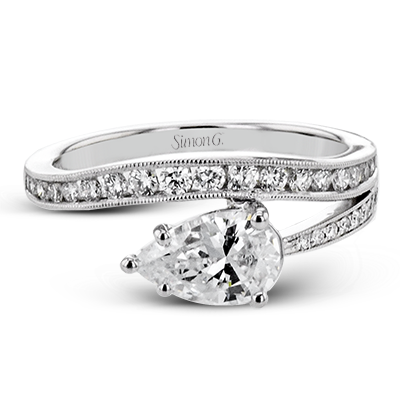 18k White Gold Split Band Engagement Ring