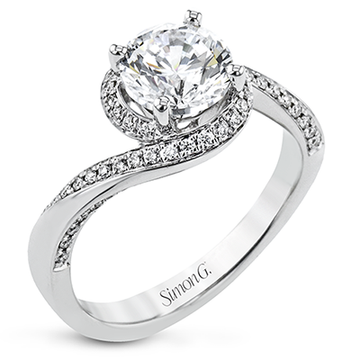 18k White Gold Halo Engagement Ring
