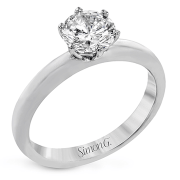 18k White Gold Solitaire Engagement Ring