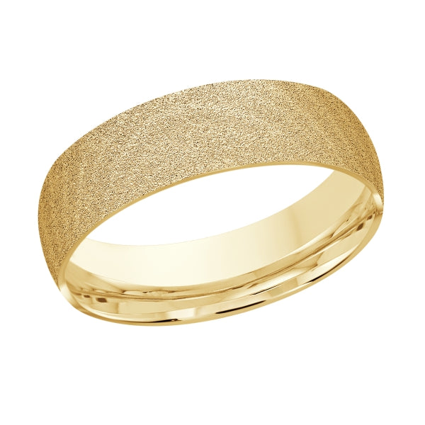 Traditional Dome Wedding Band