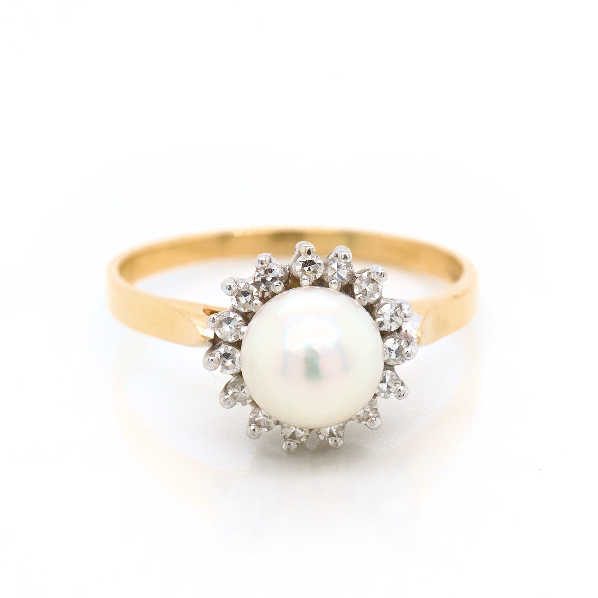 Pearl & Diamond Fashion Ring