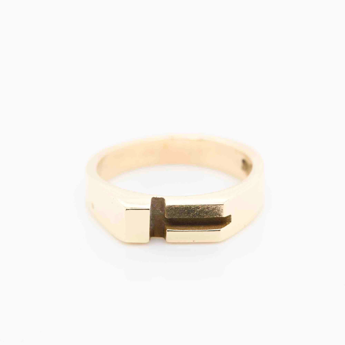 Geometric Ring