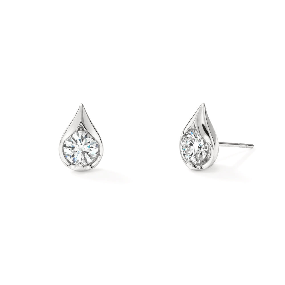 LU Diamond Droplet Studs