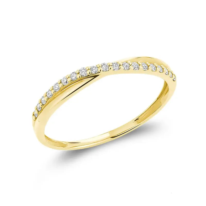 Diamond Criss-Cross Ring