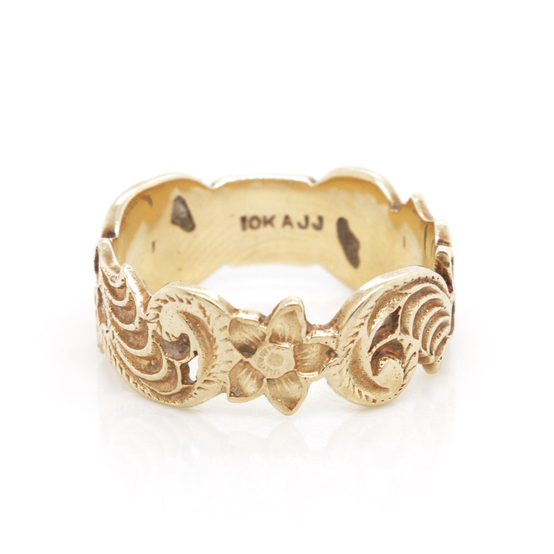 10k Yellow Gold Flower Patterned Ring
