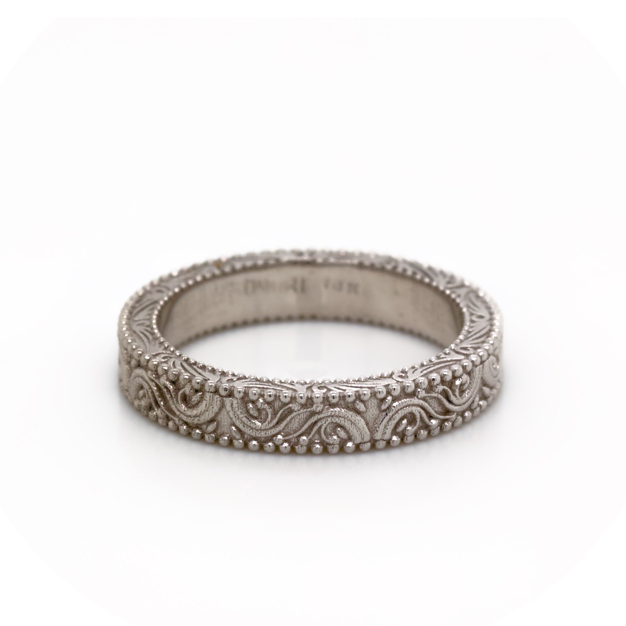 Carved Pattern Band