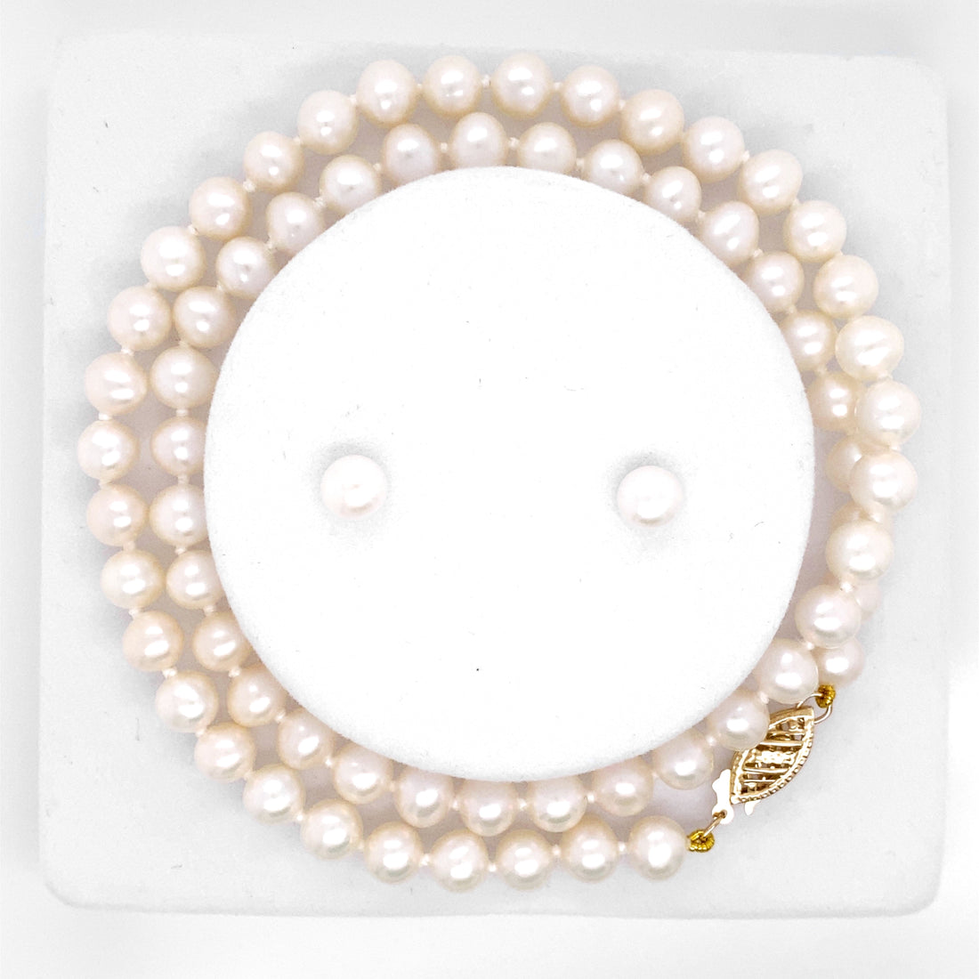 10k Yellow Gold Pearl Necklace & Earring Set
