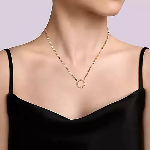 14k Yellow Gold Paperclip Necklace with Circle Pendant