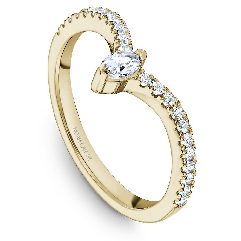 VINTAGE INSPIRED NOAM CARVER WEDDING BAND WITH 11 DIAMONDS - Appelt&