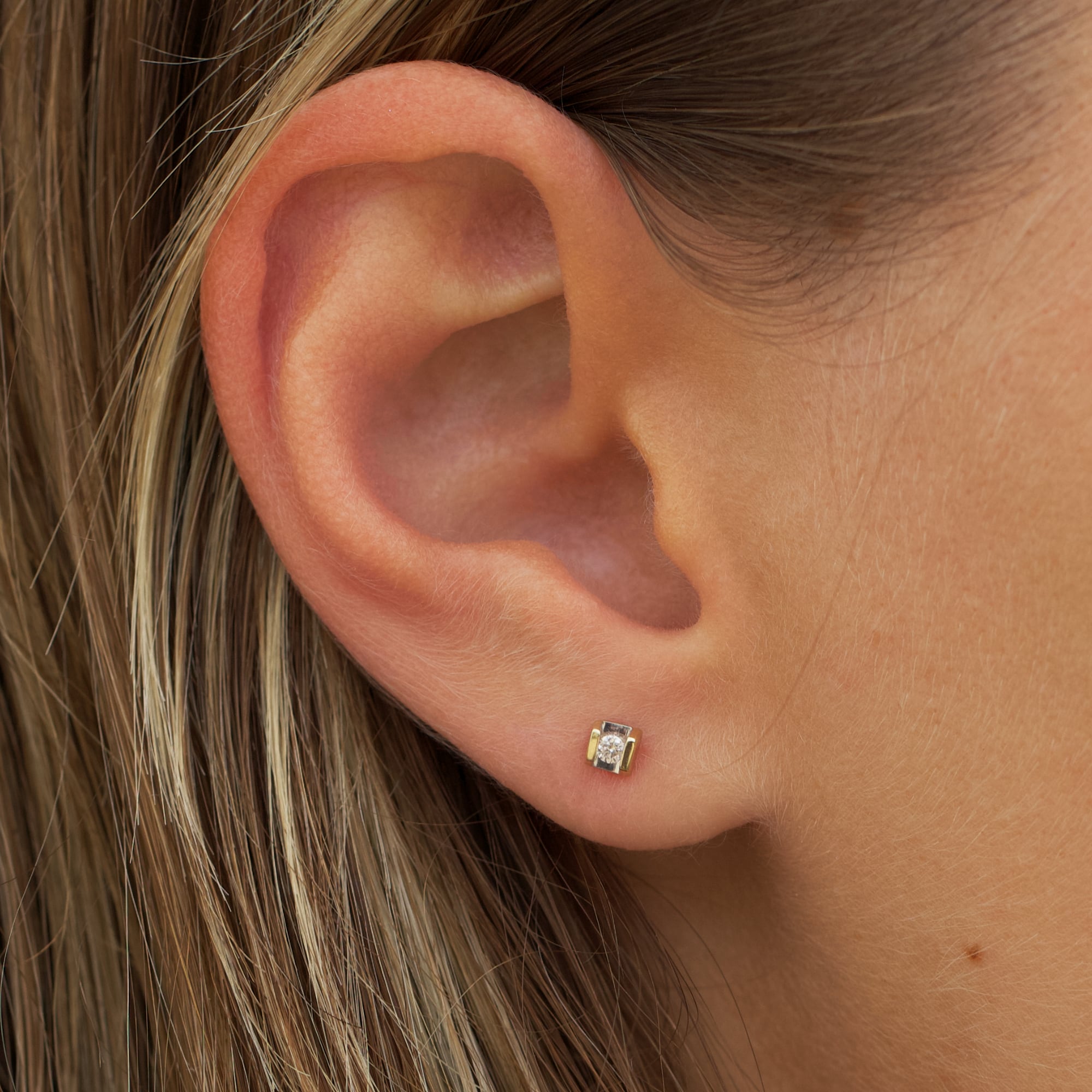 Double Bar Diamond Stud Earrings