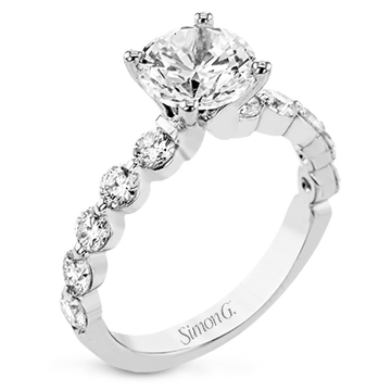 18k White Gold Multi-Stone Engagement Ring